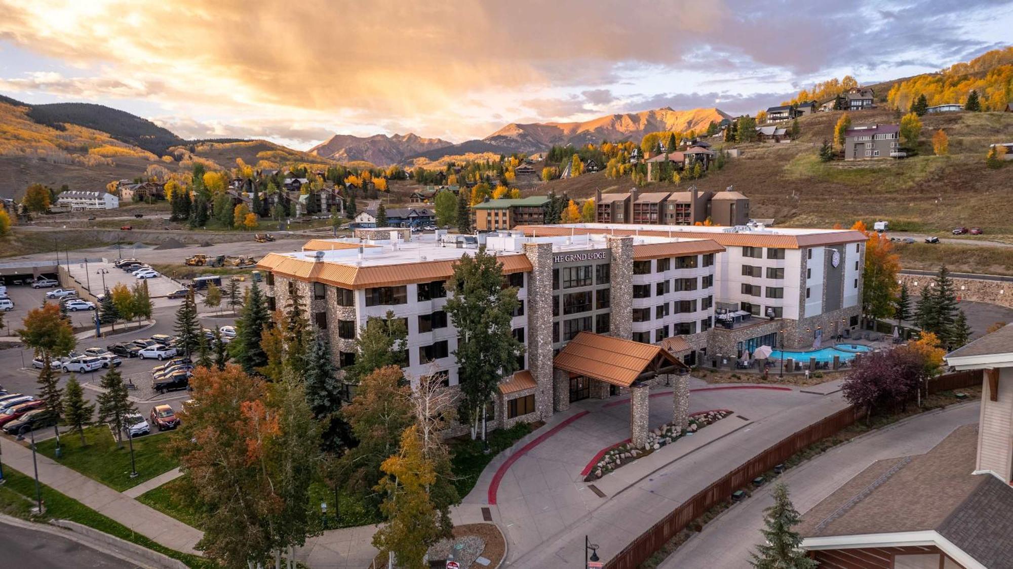 Studio 211 - Perfect Location With Pool And Hot Tub Crested Butte Dış mekan fotoğraf