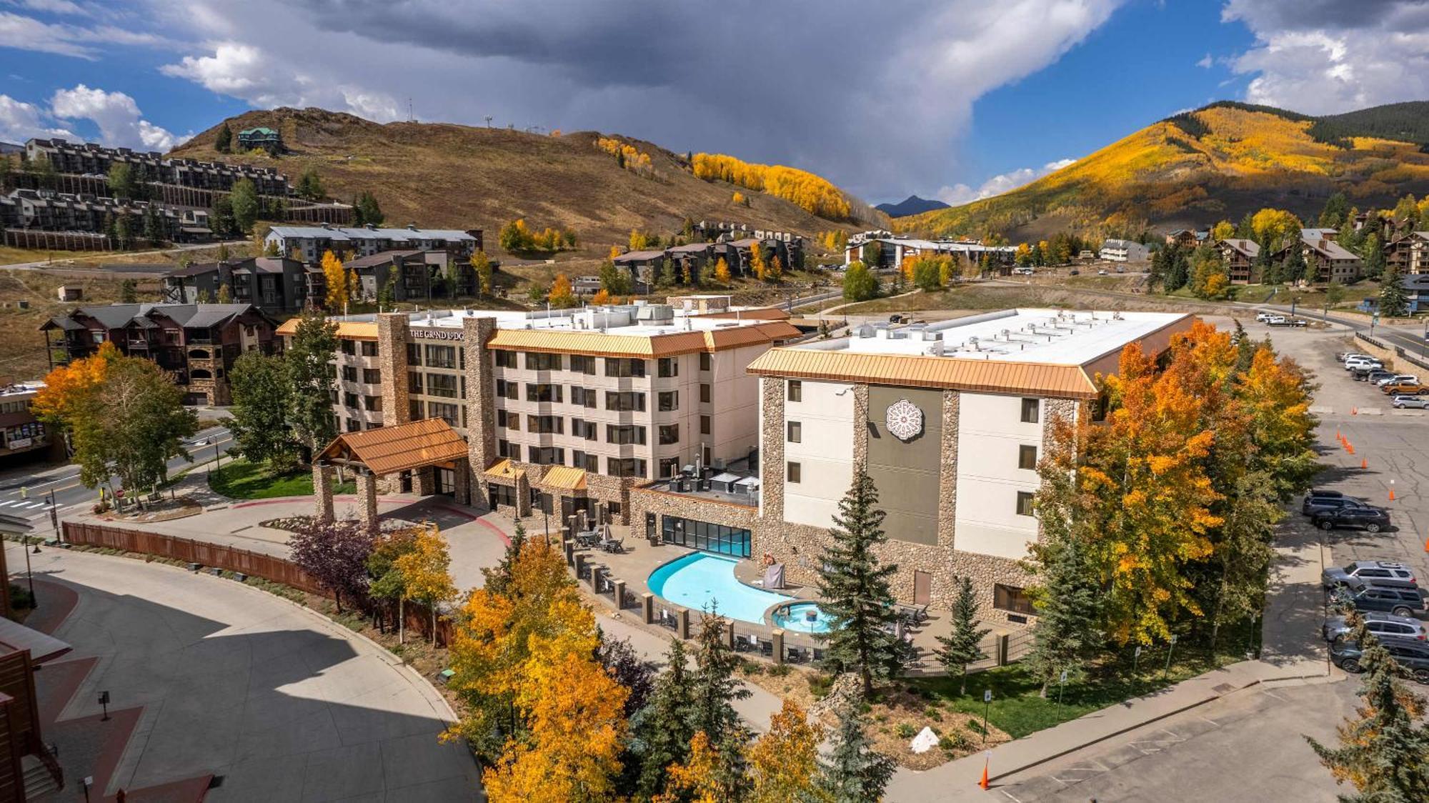 Studio 211 - Perfect Location With Pool And Hot Tub Crested Butte Dış mekan fotoğraf